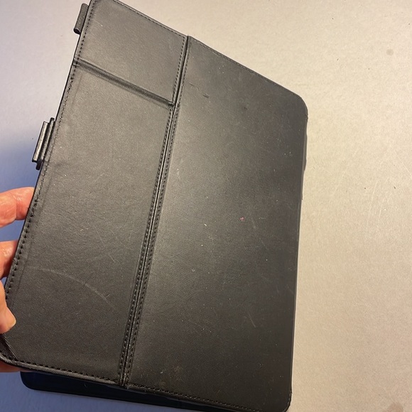 IPAD PRO Cover 11” 2nd generation - Picture 5 of 8